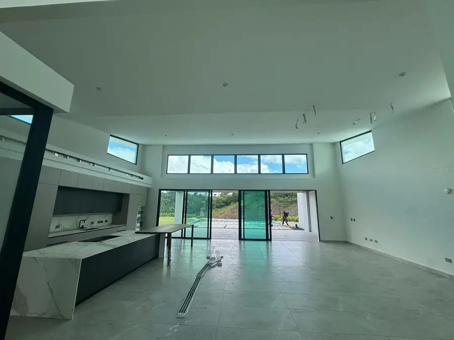 Monte azul Monteazul, Guaynabo, PR 00969 - Image #3