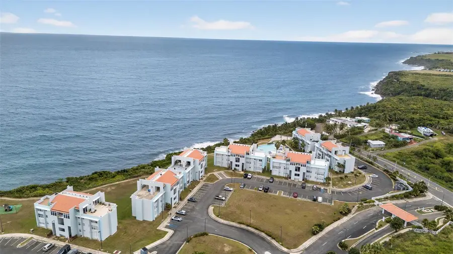 Paraso del Atlntico Carr. 4485 #Apt. 307, Quebradillas, PR 00678 - Image #3