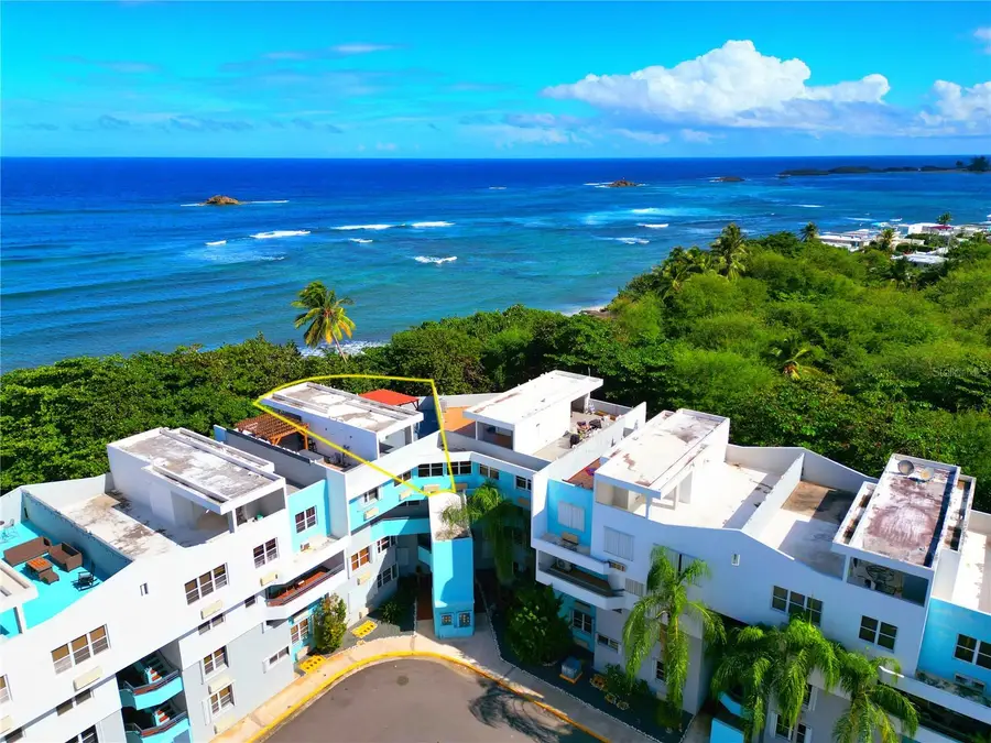 St 686 Cond. Chalets De La Playa #579, Vega Baja, PR 00693 - Image #2