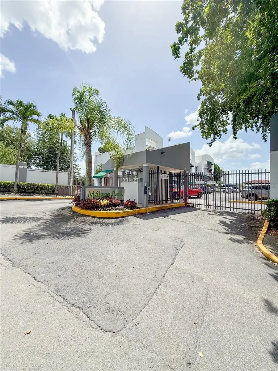 9VG8+F8 Avenida Los Filtros #8E, Guaynabo, PR 00971 - Image #1