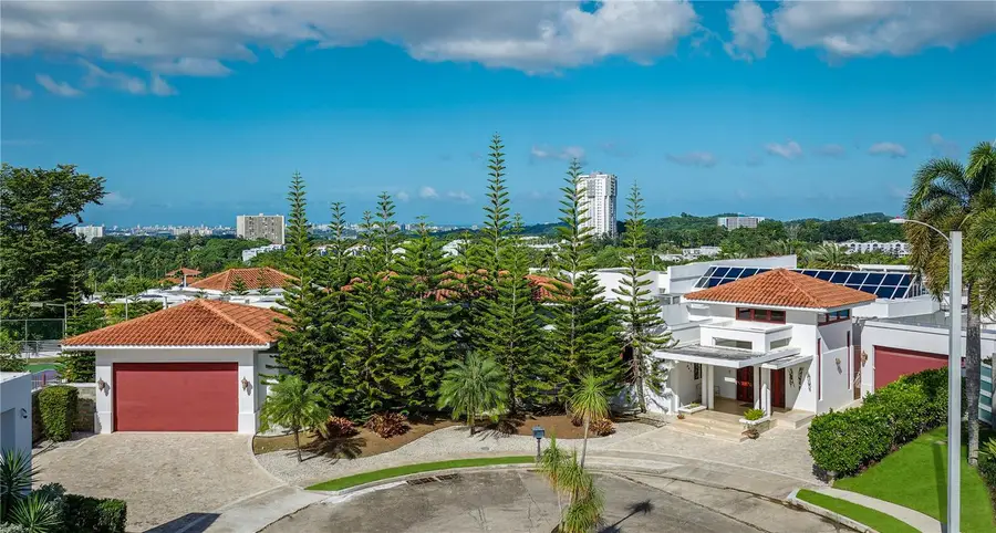 95-96 Mirador St., Paseo Alto, Los Paseos De San Juan, San Juan, PR 00926 - Image #2