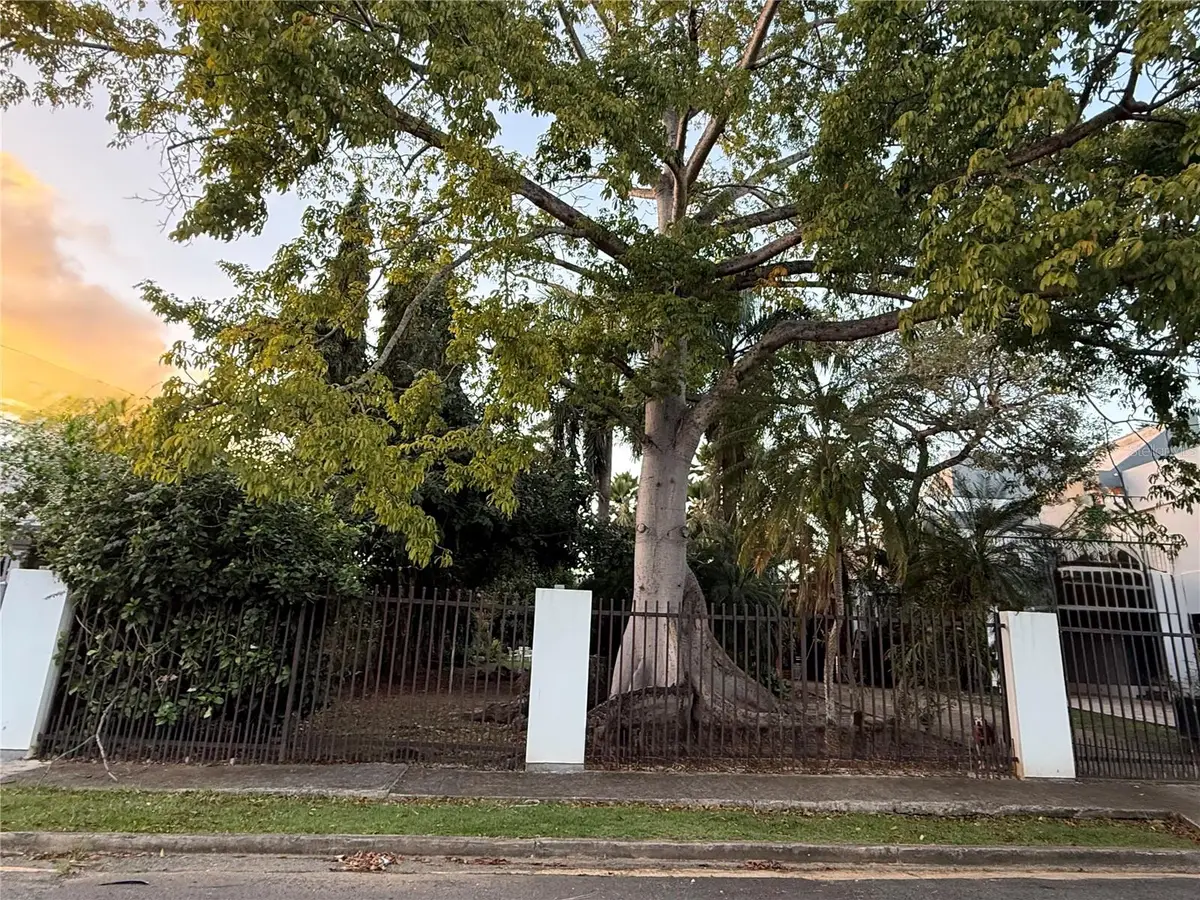 Calle Pedrosa, Garden Hills, Guaynabo, PR 00966 - #1