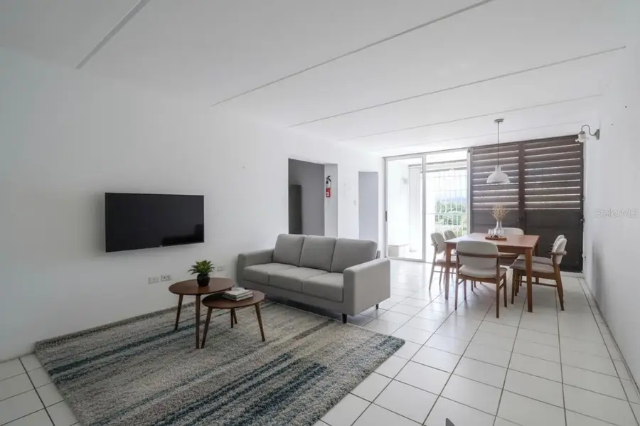 505 Condo. Torres De Carolina #505, Carolina, PR 00987 - Image #2