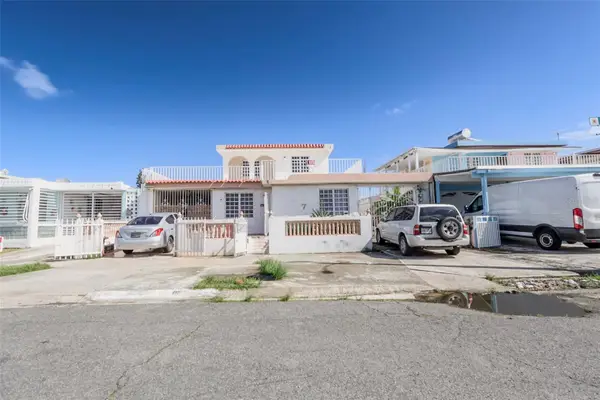 S6 Calle 26, CAROLINA, PR 00987