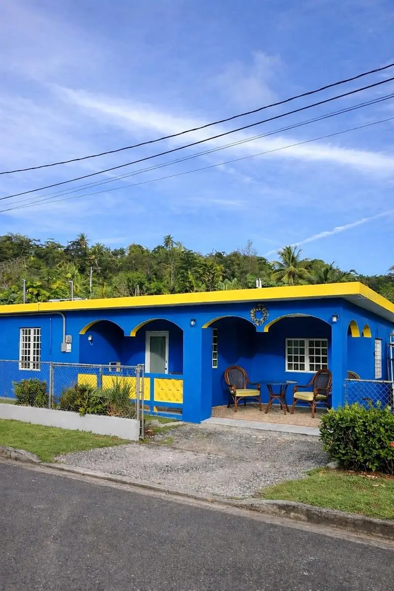 122 Calle Pomarosa, Fajardo, PR 00738 - Image #1