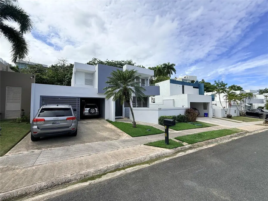 Quintas Reales Quintas Reales, Guaynabo, PR 00969 - Image #2