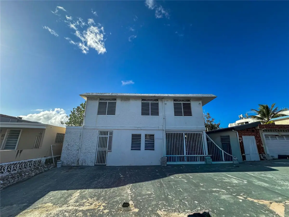PASEO DORADO ST. Urb. Levittown #1674, Toa Baja, PR 00949 - Image #1