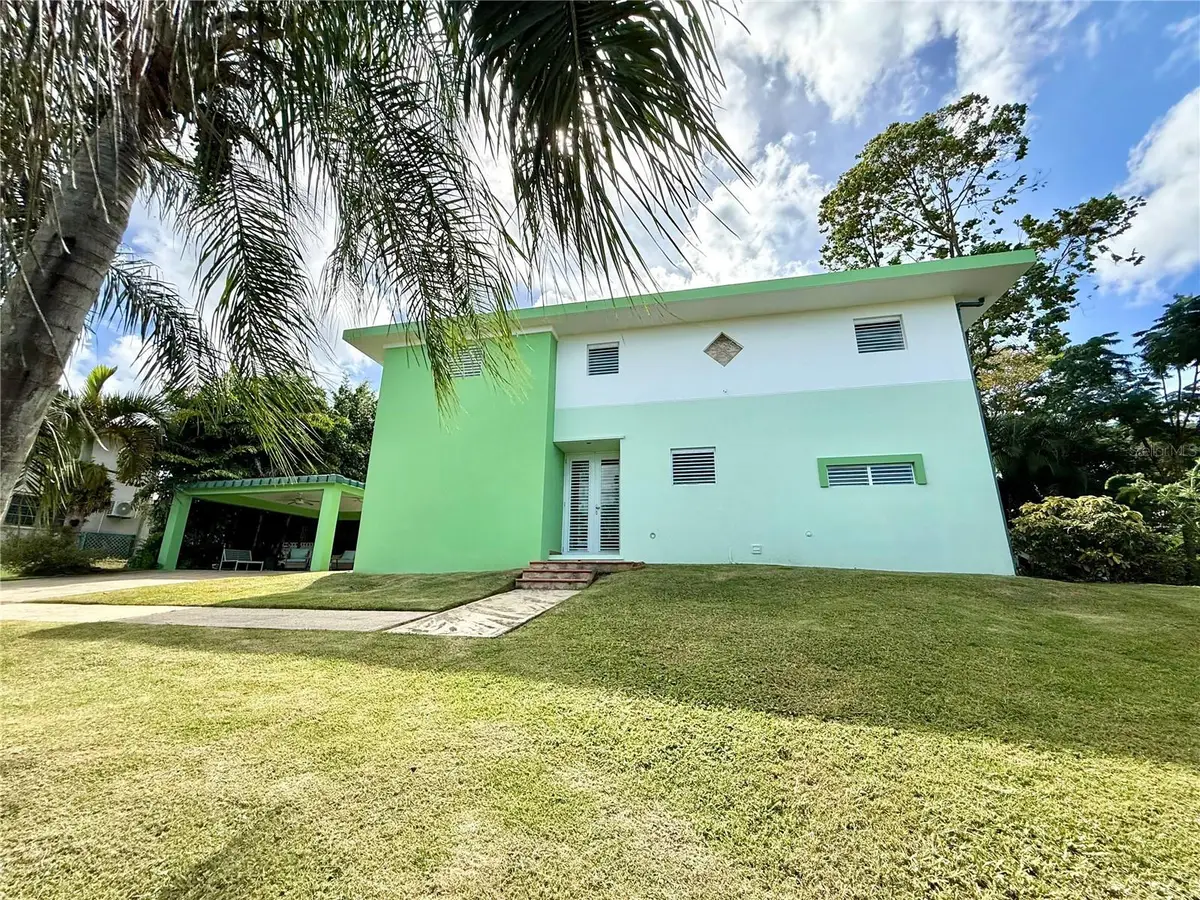 5 Batey Oeste #14, Luquillo, PR 00773 - Image #1