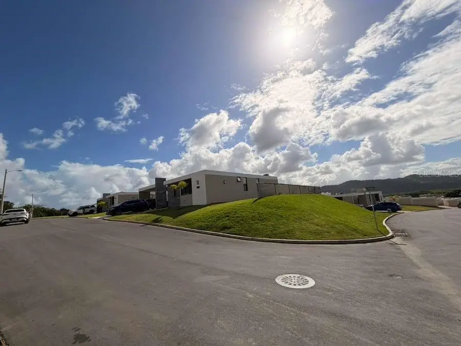 30 LIMPOPO Urb. River Terrace #285, Gurabo, PR 00778 - #2