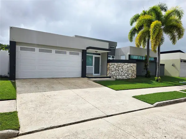 B-18 Calle Paseo Florido, CANOVANAS, PR 00729