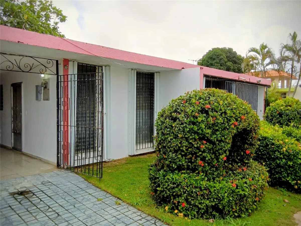 Calle 87 Villa Carolina #77-27, Carolina, PR 00985 - Image #1