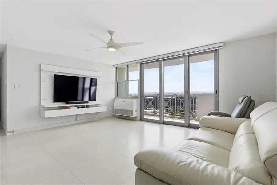 3001 Ave Isla Verde #1106, Carolina, PR 00979 - Image #2