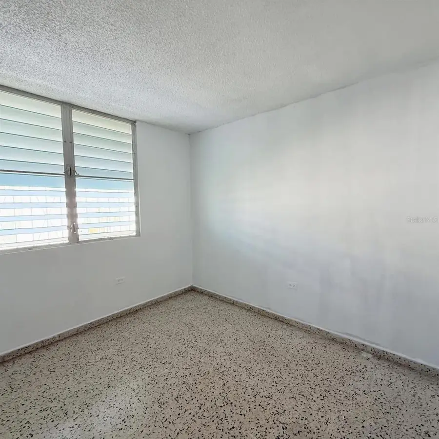 Calle Amapola Urbanizacion Villa Serena, Arecibo, PR 00612 - Image #3