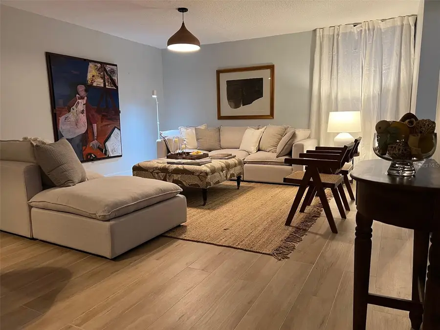 Parque de las Fuentes 690 Cesar Gonzalez #808, San Juan, PR 00918 - Image #2