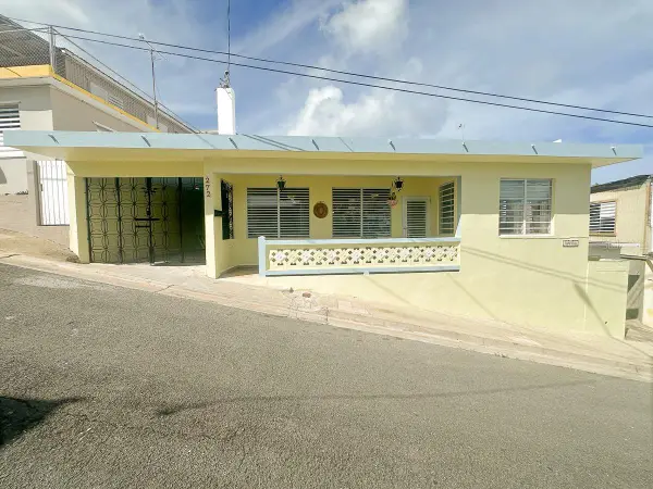 272 Buena Vista, VIEQUES, PR 00765