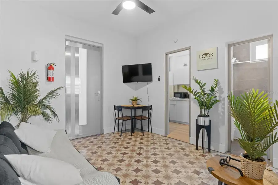 261 Duffaunt, San Juan, PR 00920 - Image #2