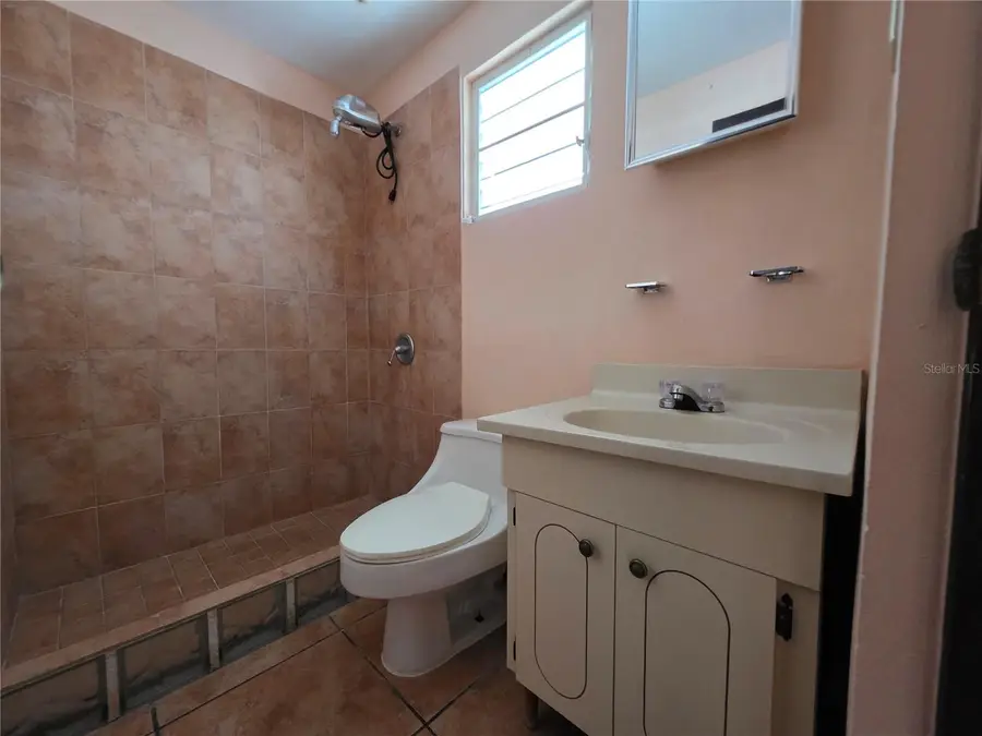 san raymundo, #6 Urb Los Dominicos, Toa Alta, PR 00953 - Image #3