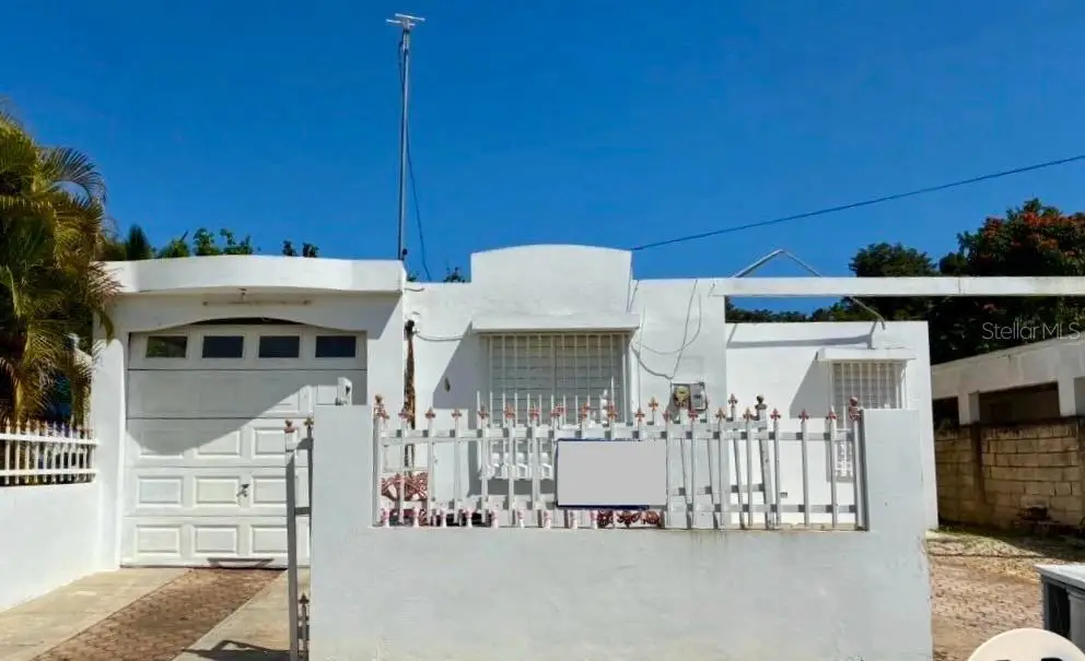 F 18 Usubal-saturno, Canovanas, PR 00729 - #1