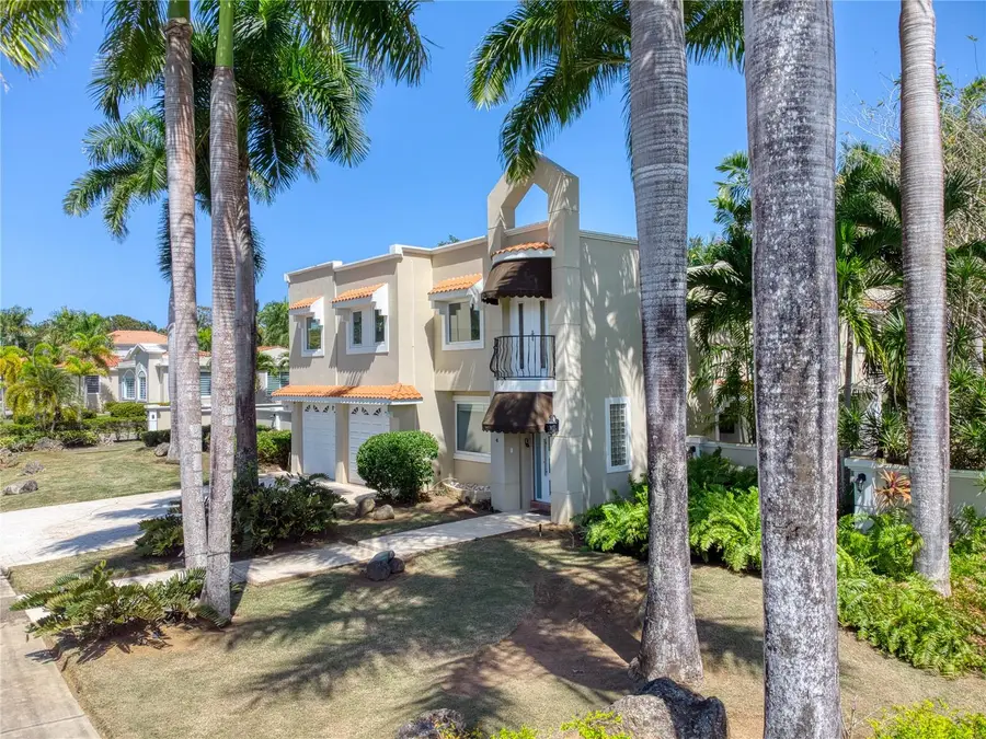 A4 Paseo Madrid St, Vega Alta, PR 00692 - #2