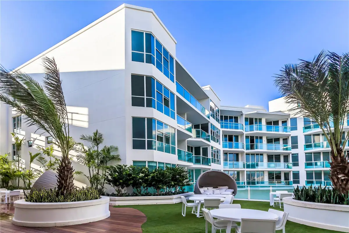 25 Munoz Rivera #902, San Juan, PR 00901 - #1