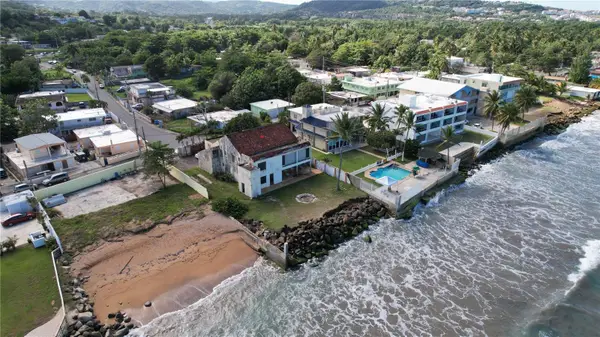 1 st (playa fortuna) Bo Fortuna #10, LUQUILLO, PR 00773