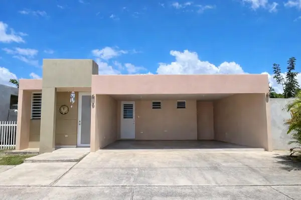 L-9 Calle 8, ARROYO, PR 00714