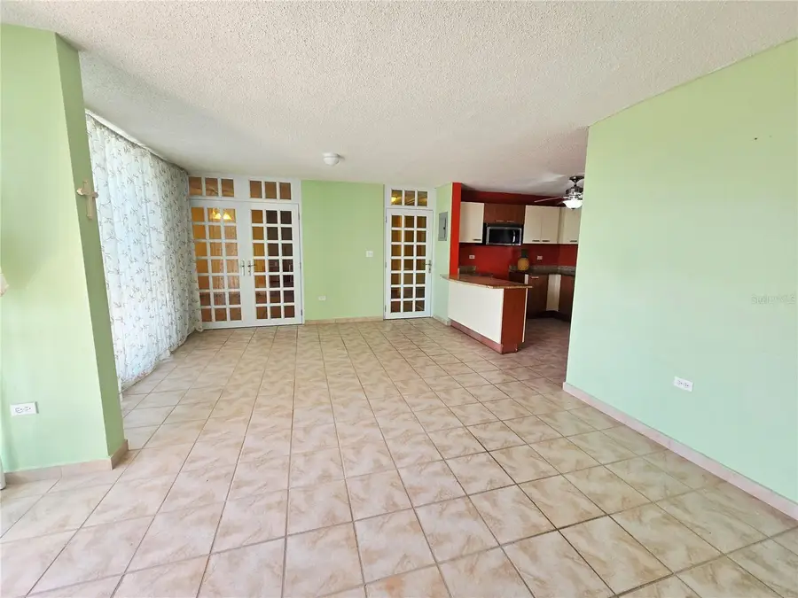 100 Espiritu Santo #2-301, Caguas, PR 00725 - #2