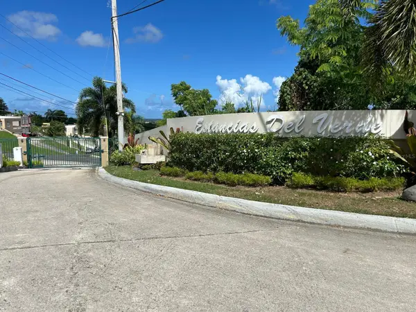 Estancias del Verde Calle 3 #71, RIO GRANDE, PR 00745