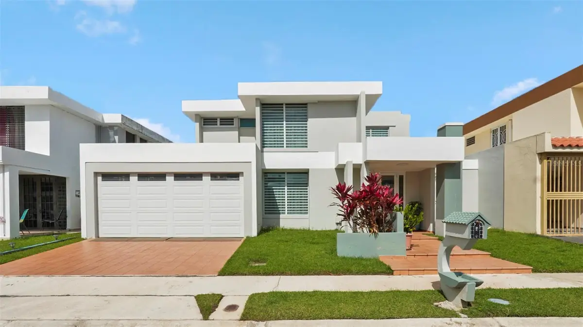 Calle 2 Urb. Estancias De San Fernando, Carolina, PR 00987 - #1