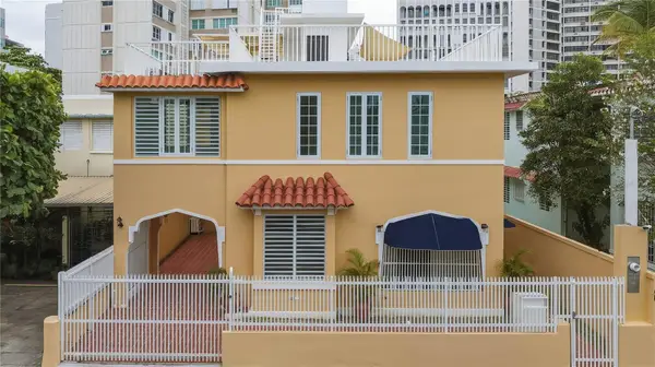 16 Pacific Place Street, SAN JUAN, PR 00911