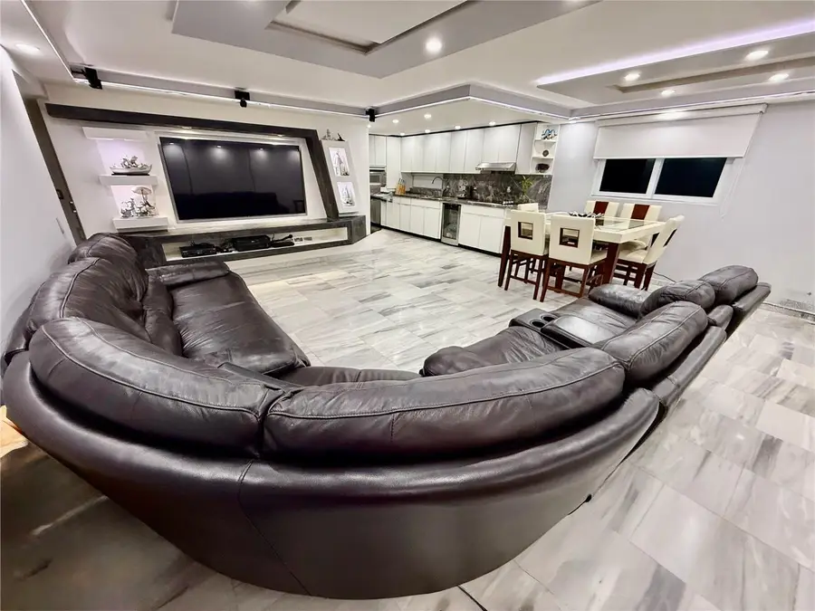 6410 Isla Verde Avenue #8C, Carolina, PR 00979 - #3