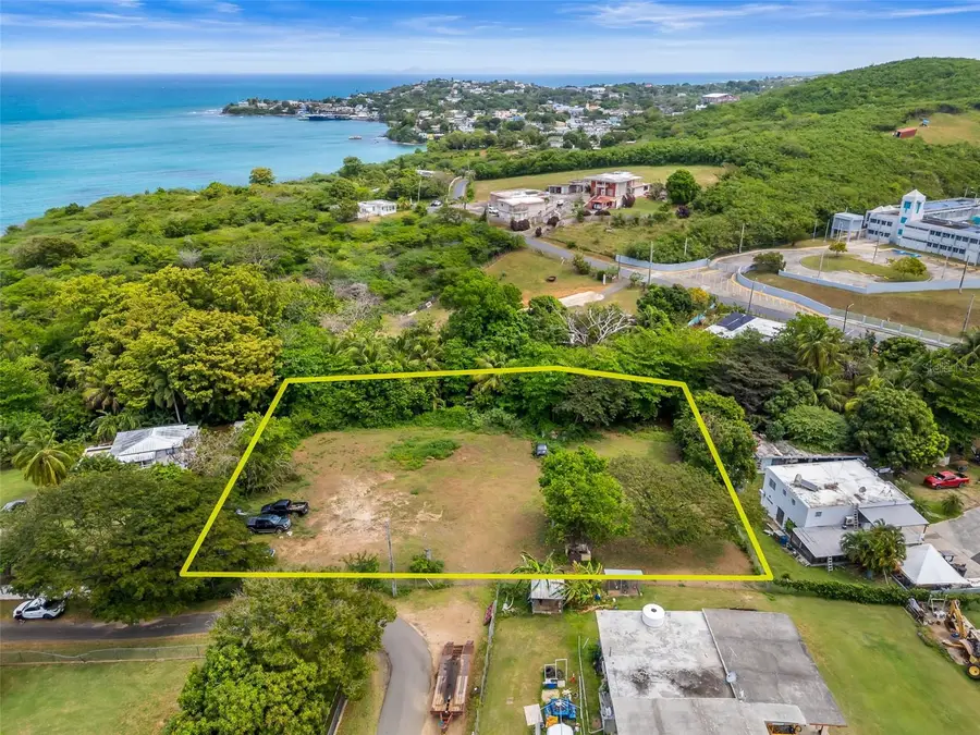 Bo Florida Solar 4, Vieques, PR 00765 - #3