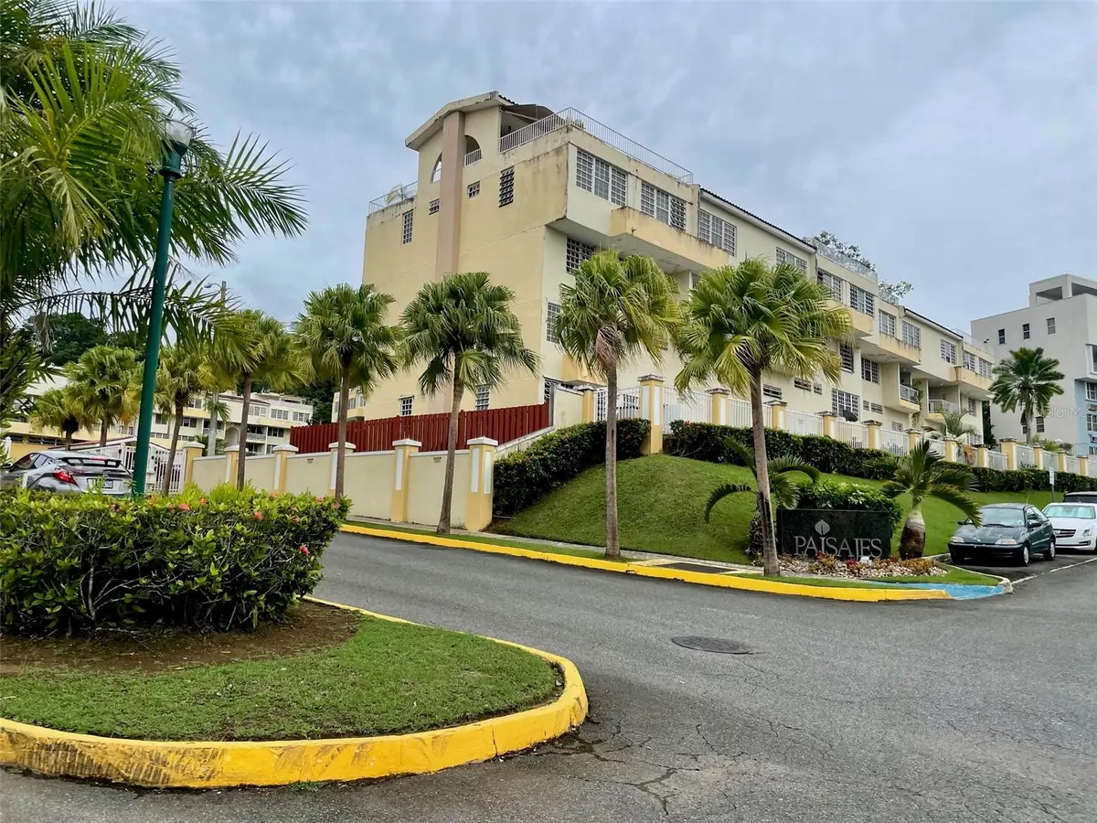 1 Boulevard Media Luna #F-21, Carolina, PR 00987 - #1