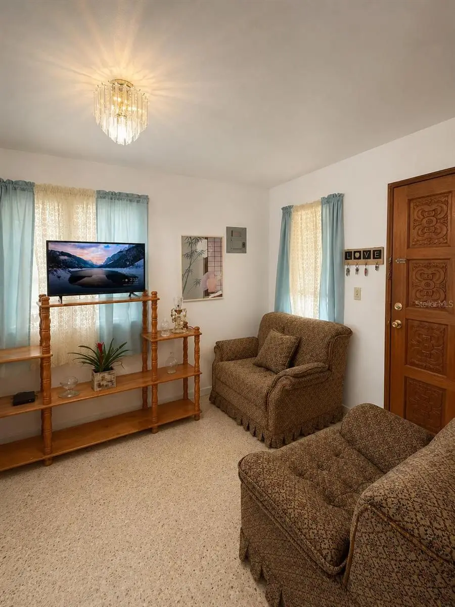 SOLAR H19 CALLE GENESIS Villa Campo Alegre, Ponce, PR 00716 - #2