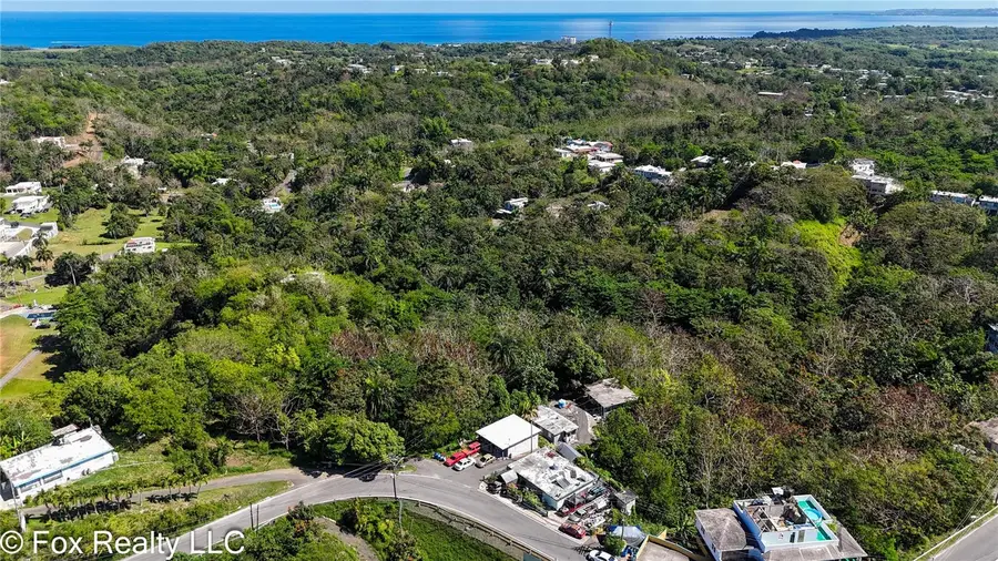 Carr. 414 Km 3.2 Bo.cruces, Aguada, PR 00602 - #3