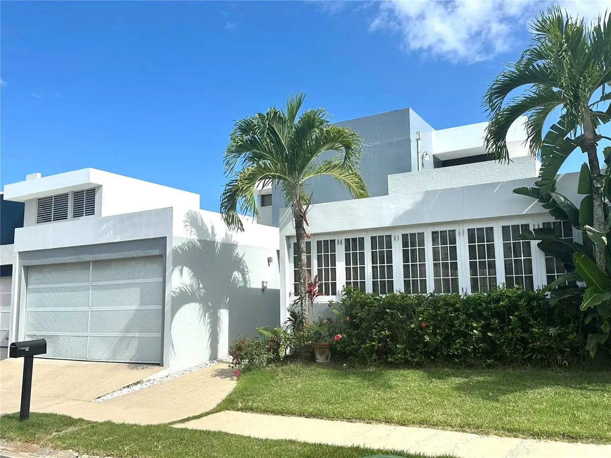 Mansiones Reales Principe De Asturias, Guaynabo, PR 00969 - #1