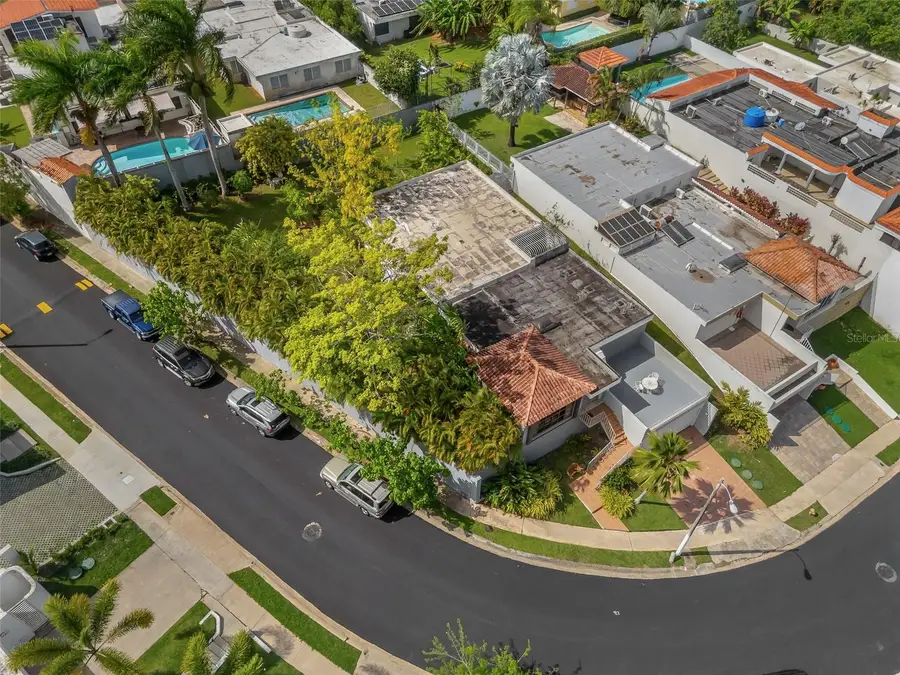 B-40 Calle Poppy, San Juan, PR 00926 - #2