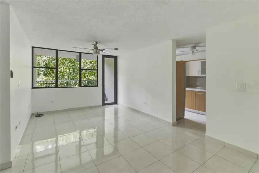 17 Regina Medina #B-208, Guaynabo, PR 00969 - #3