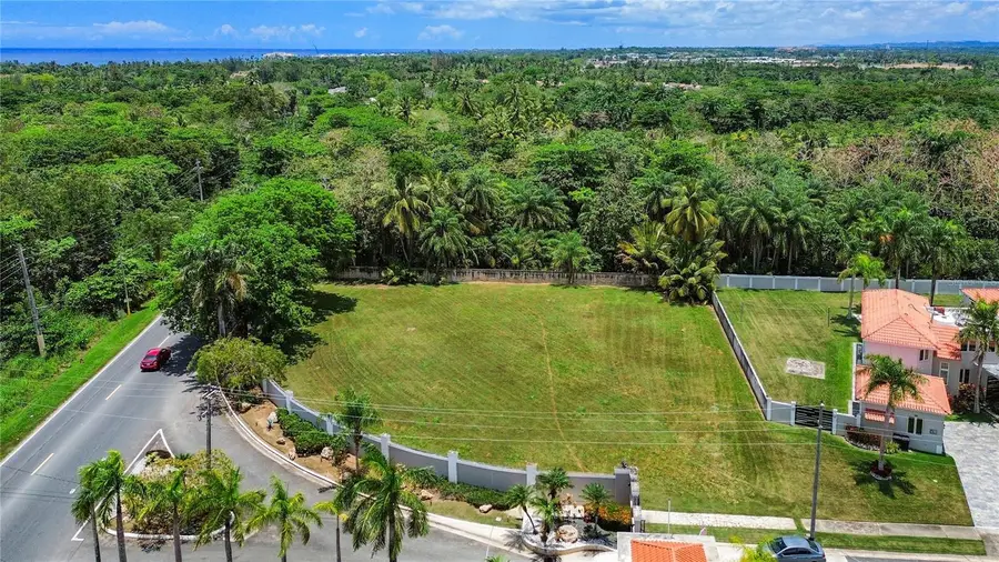 A-1 Paseo Madrid, Vega Alta, PR 00692 - #3