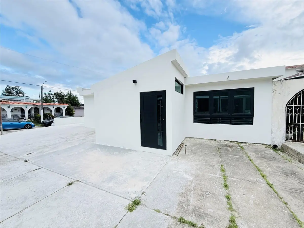 TRIPLEX HOUSE  Calle 5 D1 Ext. Buso, Humacao, PR 00791 - #1