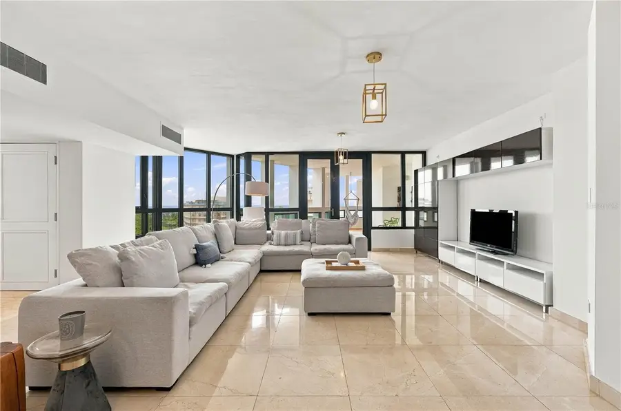 35 Munoz Rivera Avenue #901, San Juan, PR 00901 - #3