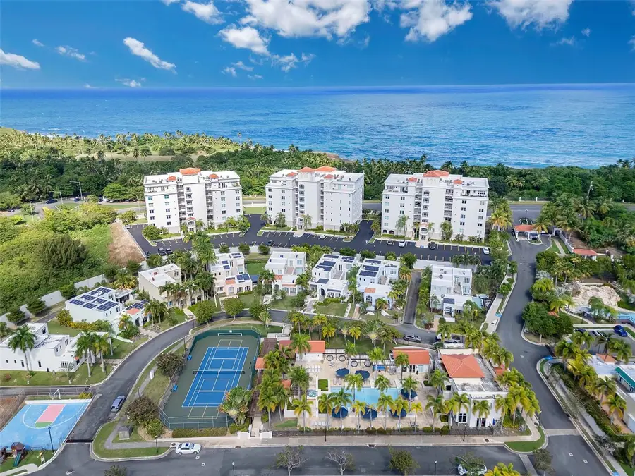 6690 Calle Turquoise #324, Vega Alta, PR 00692 - #2