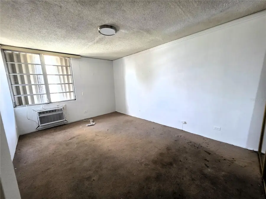 Cond. Park Lane Santurce #802, San Juan, PR 00918 - #3