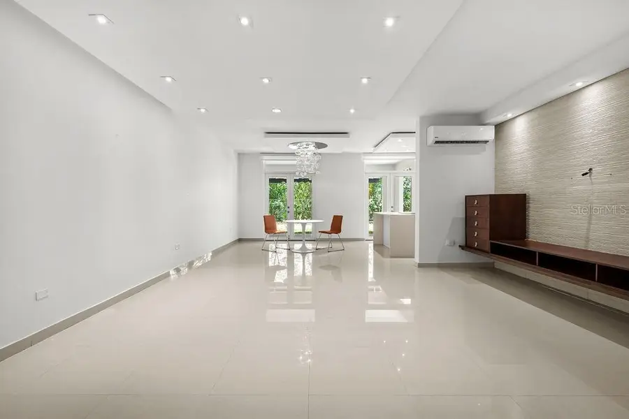 693 Pr #413, Vega Alta, PR 00692 - #3