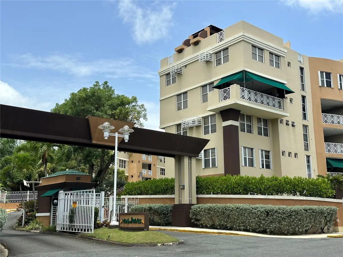 Villas de Parkville I Lopategui #CCPH1, Guaynabo, PR 00969 - #1