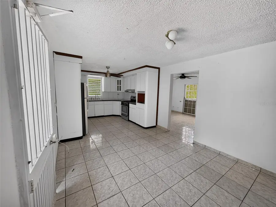 Address Withheld By Seller, Bayamon, PR 00956 - #3