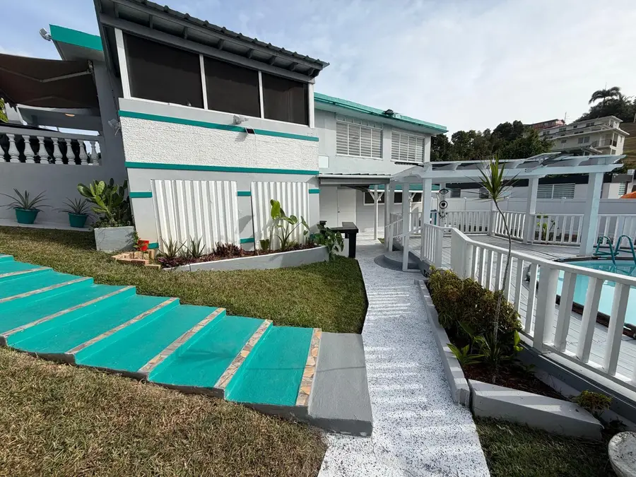 282 Ave. Felix Rios, Aibonito, PR 00705 - #2