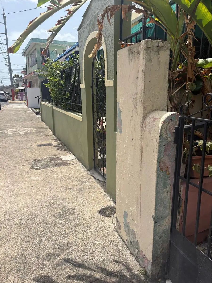2055 Haydee Rexach Street, San Juan, PR 00915 - #3