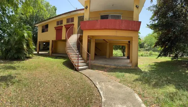 Bo. Tierras Nuevas Saliente, MANATI, PR 00674