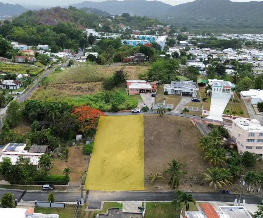 12 Miramelinda ST Paraiso Santa Barbara, Gurabo, PR 00778 - #2